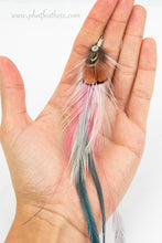 Load image into Gallery viewer, Cute Feather Earrings
