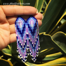 Load image into Gallery viewer, Purple and Blue Beaded Hanging Earrings

