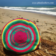 Load image into Gallery viewer, Pink/Purple Handmade Colombian Wayuu Bag
