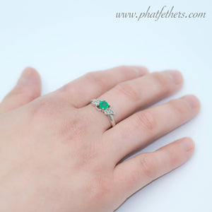 Angel Emerald Ring Size P