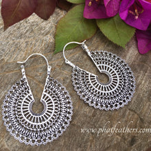 Load image into Gallery viewer, Ethnic Earrings
