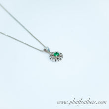 Load image into Gallery viewer, Floral Emerald Earrings and Necklace Set
