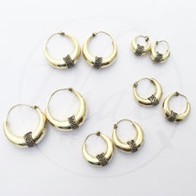 Load image into Gallery viewer, Pick Your Size Hoop Earrings
