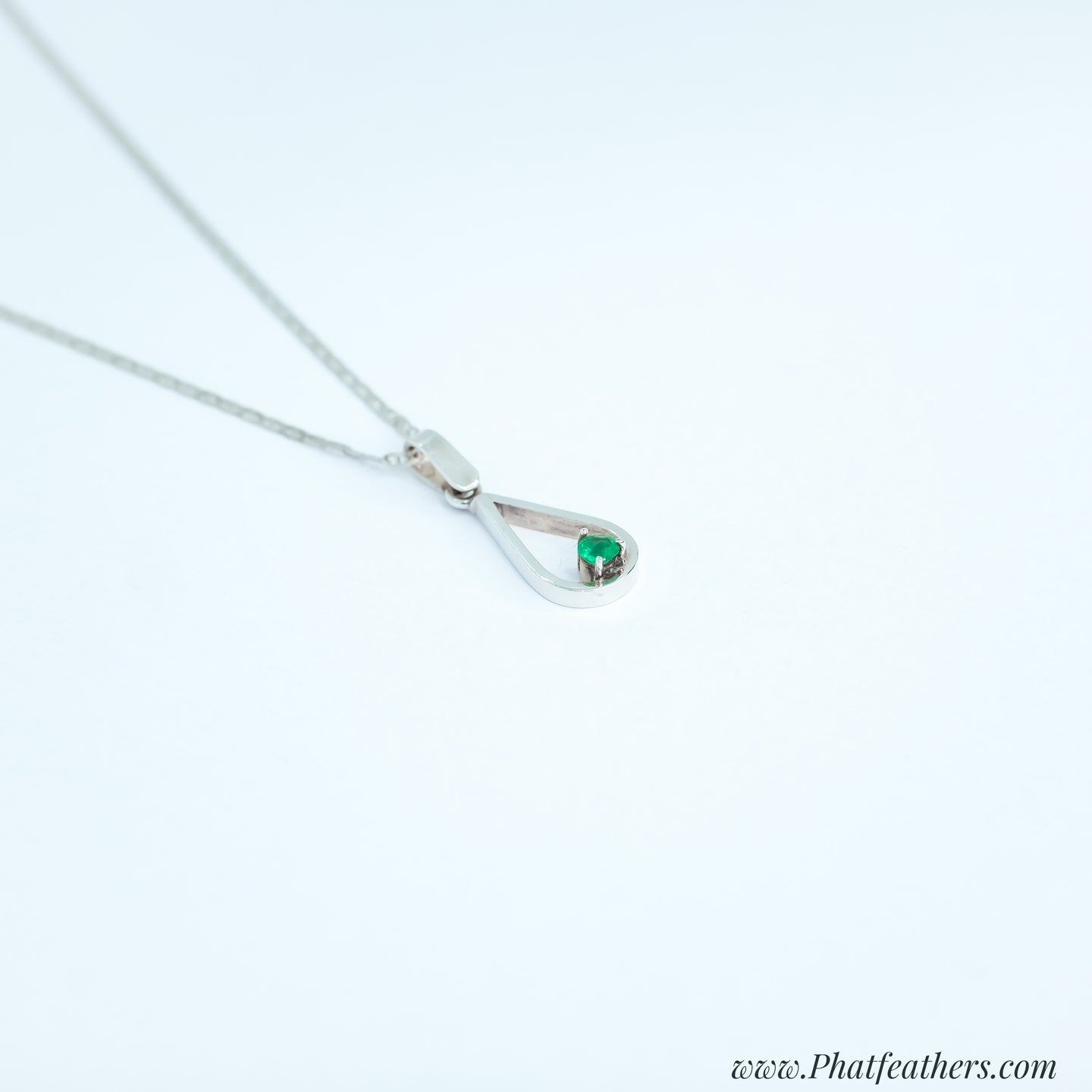 Oval Emerald Earrings and Necklace Set