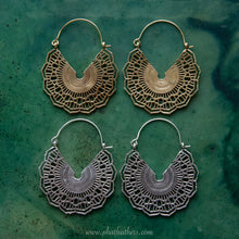 Load image into Gallery viewer, Mandala Earrings
