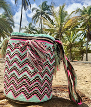 Load image into Gallery viewer, Turquoise/Pink Handmade Colombian Wayuu Bag
